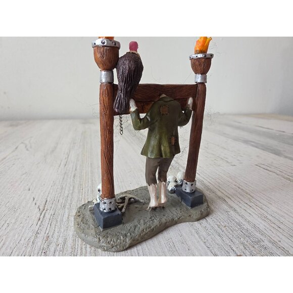 Lemax guillotine executioner tools zombie Halloween people accessory fire skelet - Picture 4 of 6